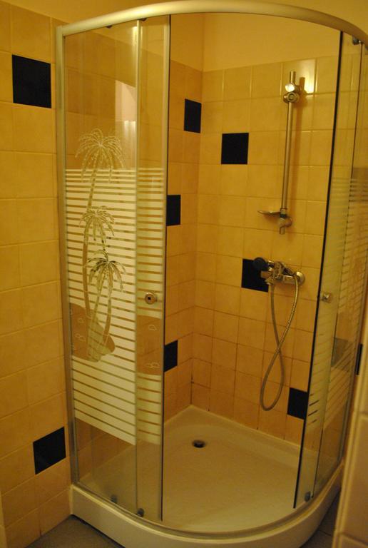 بوخارست Vogue Hostel المظهر الخارجي الصورة