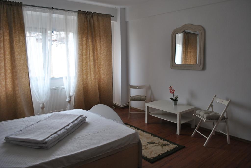 بوخارست Vogue Hostel المظهر الخارجي الصورة