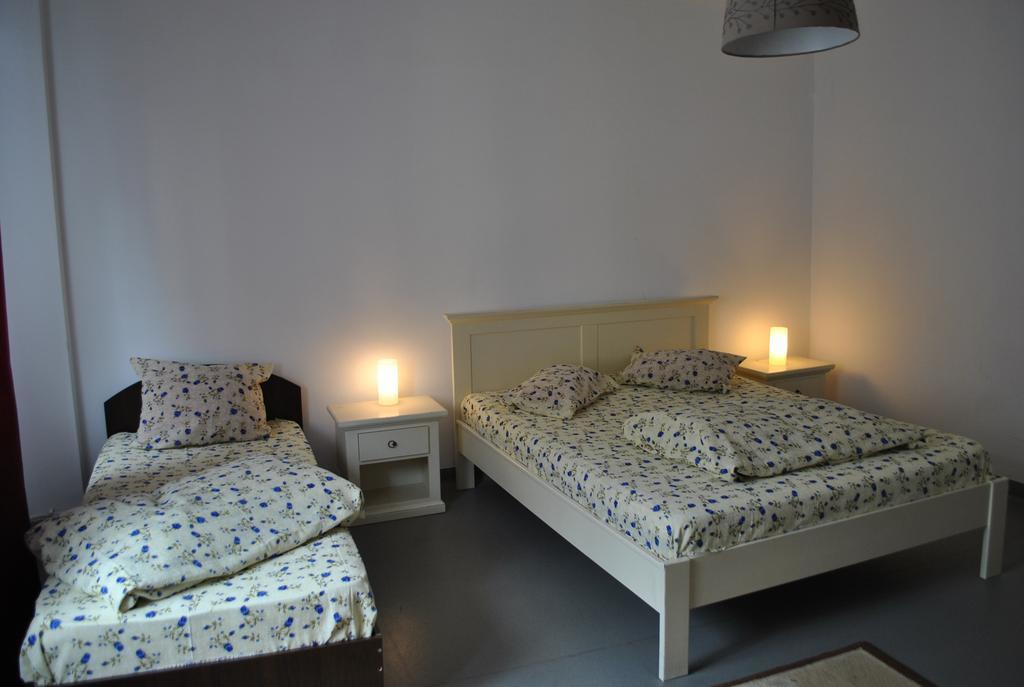 بوخارست Vogue Hostel المظهر الخارجي الصورة